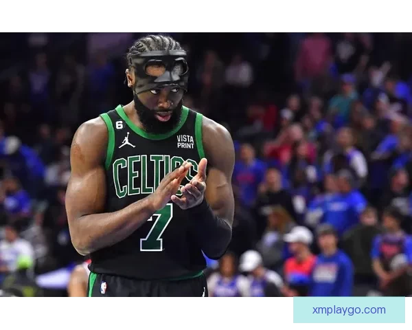 布朗复出砍下29+10+9难阻凯尔特人连胜终结 老鹰凭杰伦约翰逊20+12胜出 布朗复出砍下29+10+9难阻凯尔特人连胜终结 老鹰凭杰伦约翰逊20+12胜出